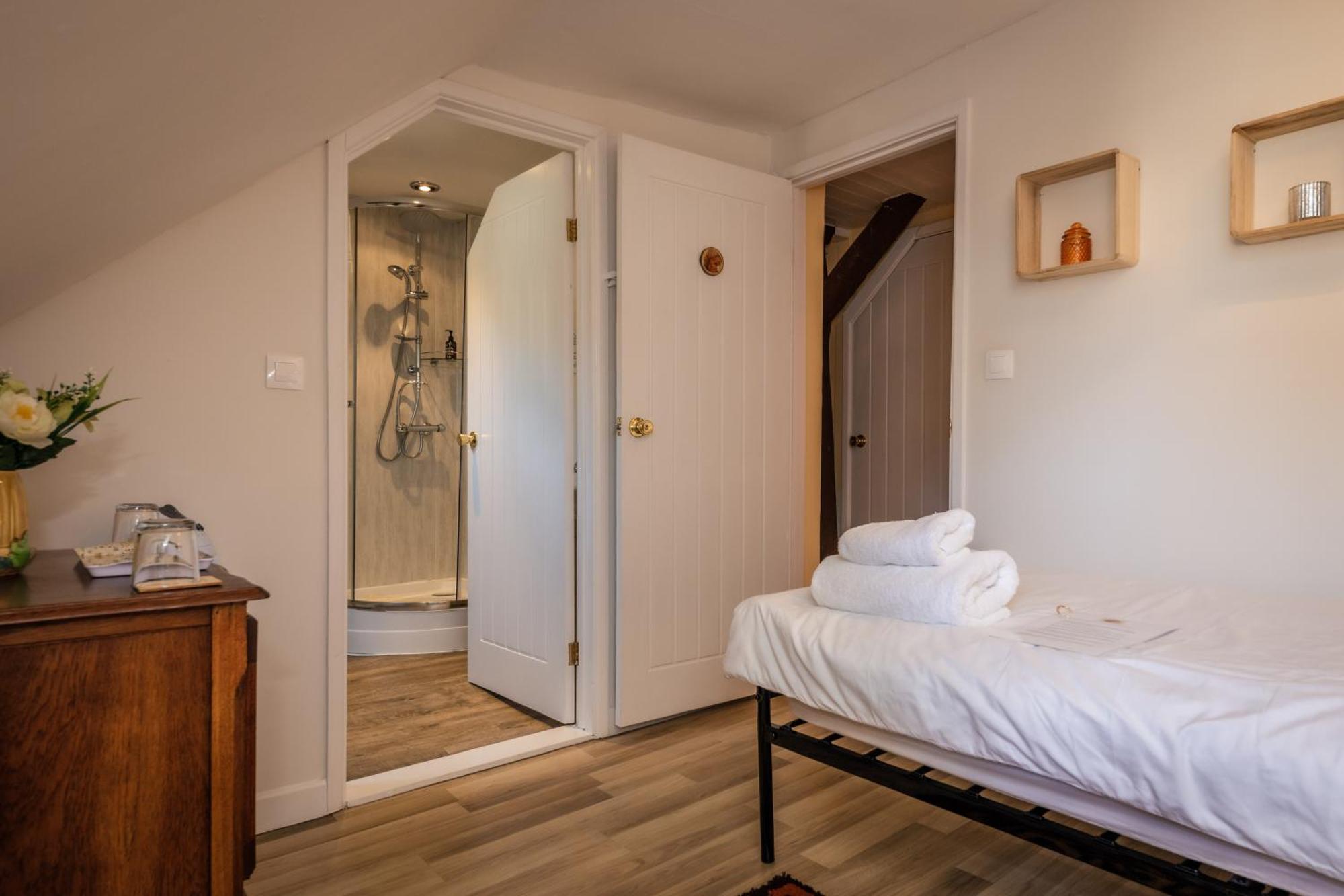 La Ruche Chambres D'Hotes Segur-le-Chateau Bagian luar foto